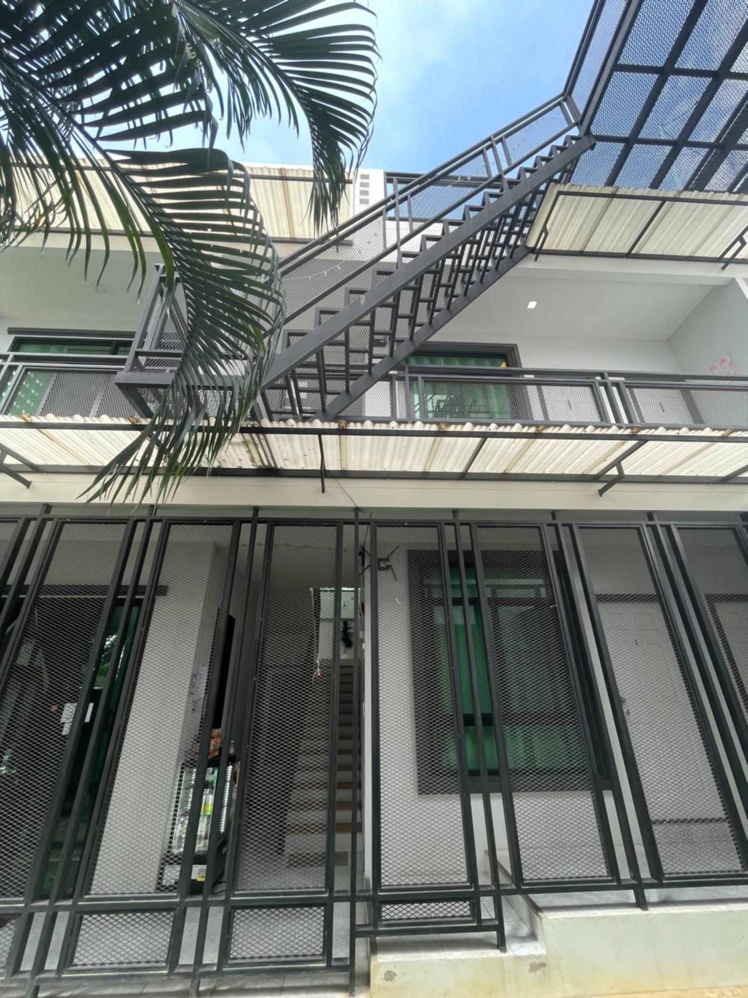Sky View Home And Hostel Chiangmai Chiang Mai Exterior foto